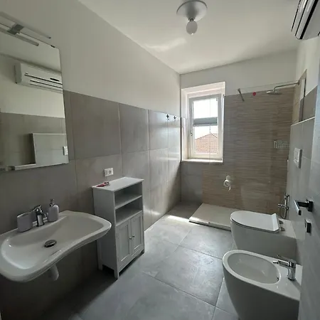 B&B Sophia-3